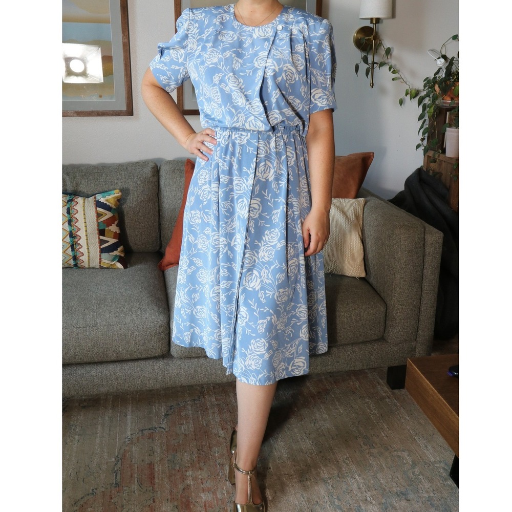 Vintage 80s Liz Claiborne Watercolor Floral Day Dress 14P Asymmetric Wrap Modest